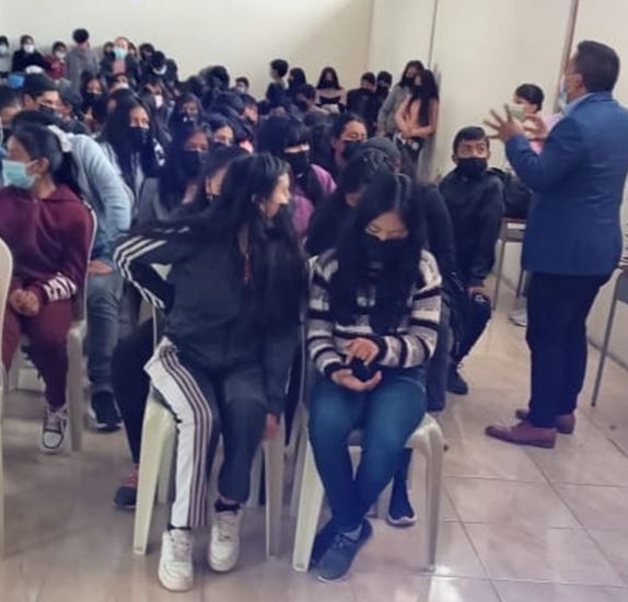 ESCUELA DE EDUCACION BASICA ALFONZO MARIA ORTIZ  - Tambo 3
